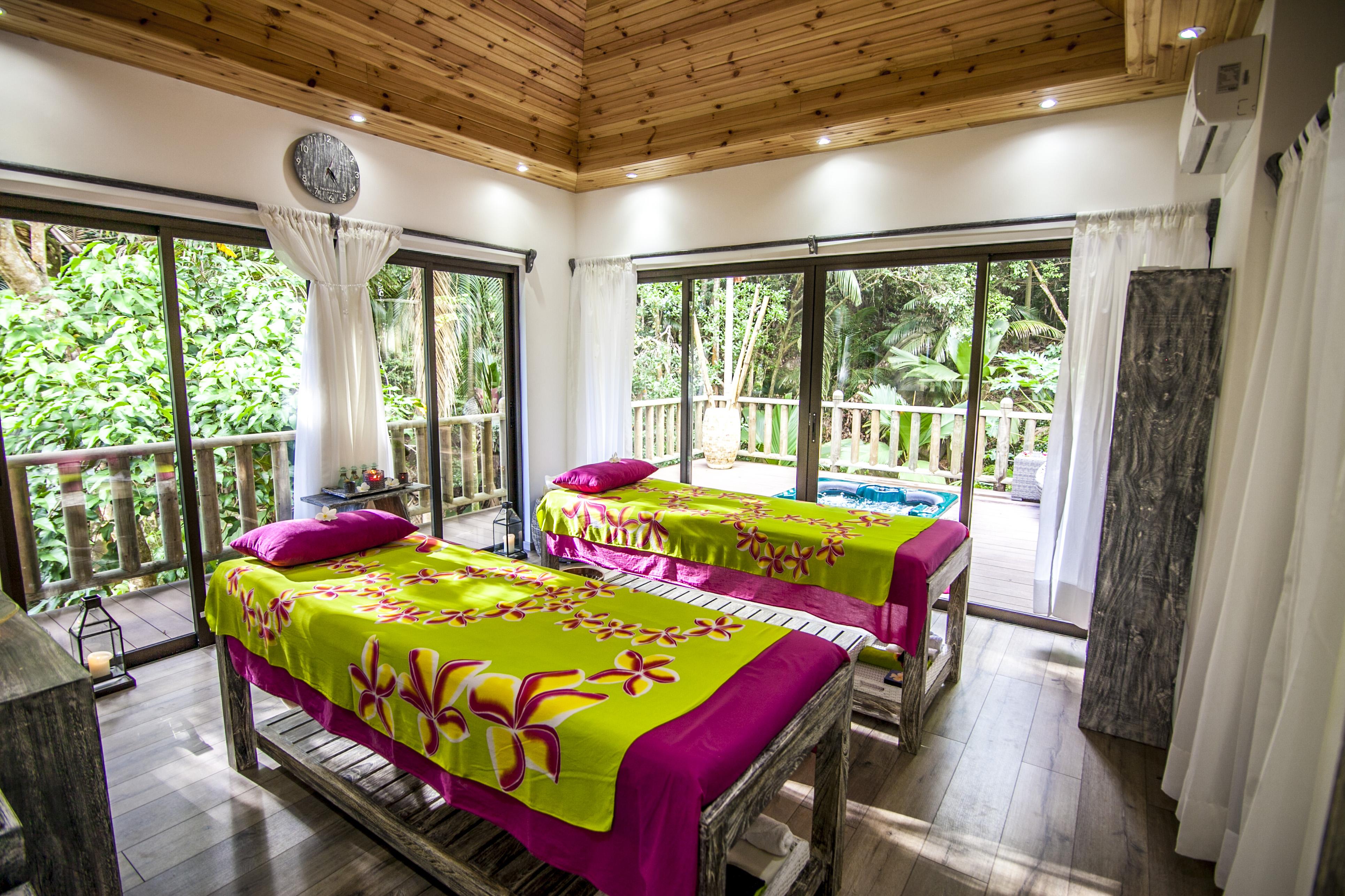 Hotel Valmer And Baie Lazare (Mahe)